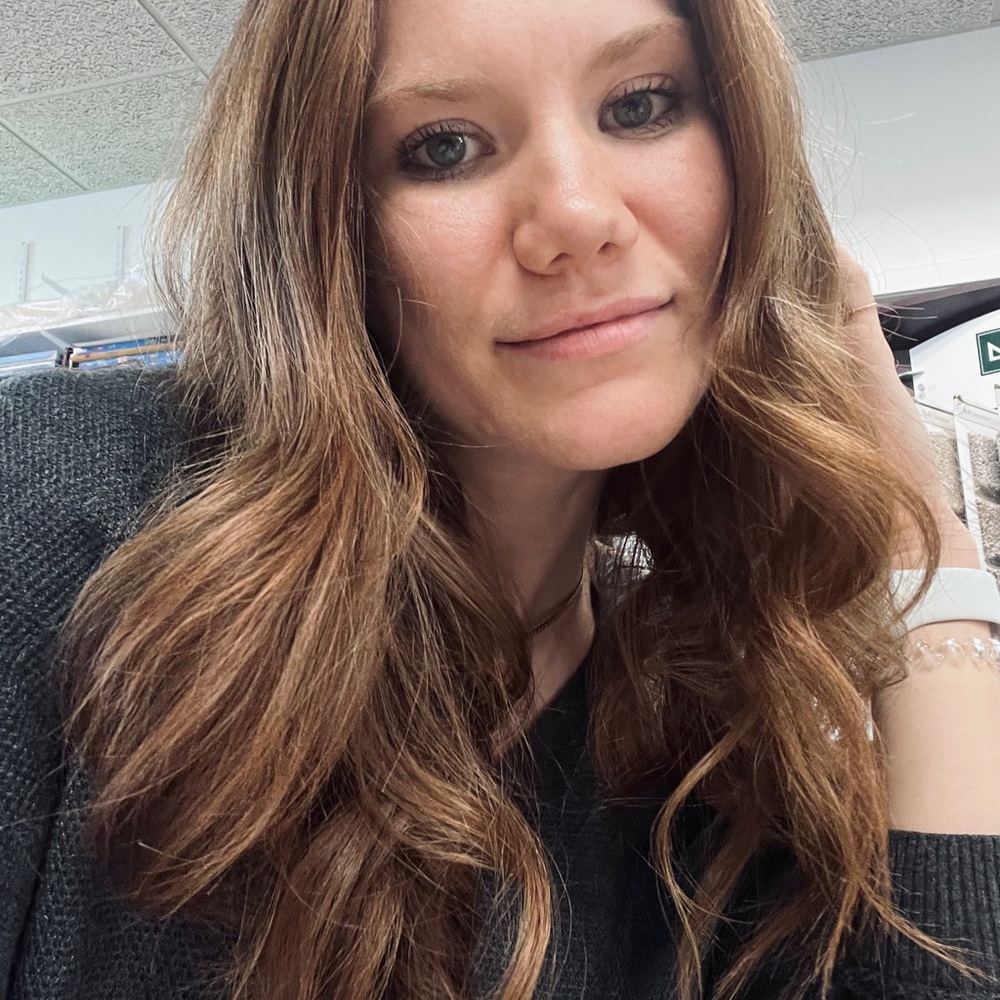 Meet your Posher, Rebecca